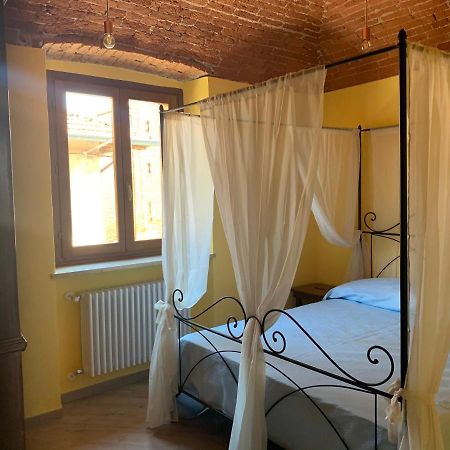 Alloggio Berenice Villafranca Piemonte エクステリア 写真