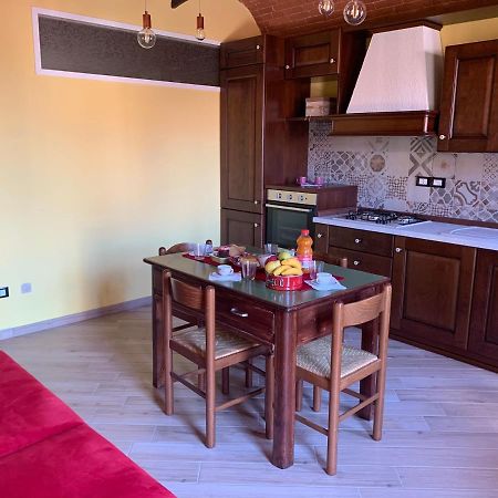 Alloggio Berenice Villafranca Piemonte エクステリア 写真